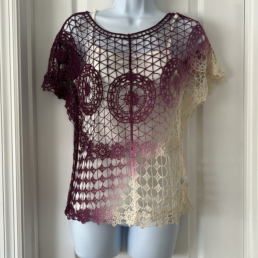 Women's Crochet Top by Ya Los Angeles Size Small